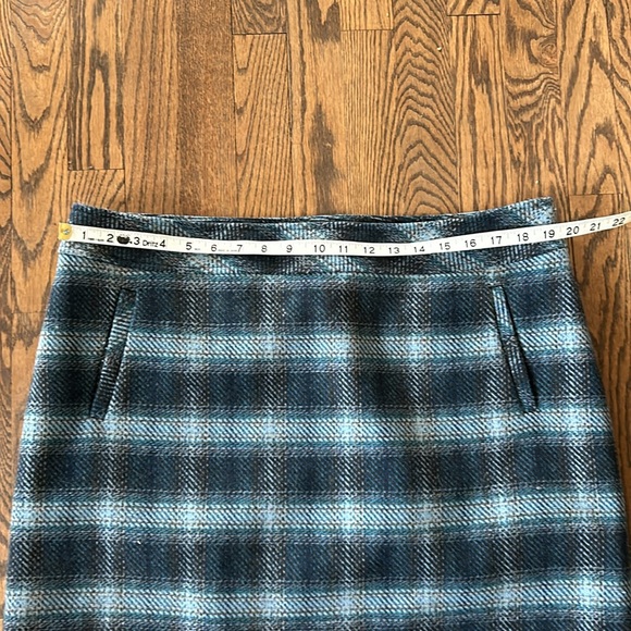 Talbots plaid skirt - Picture 4 of 6